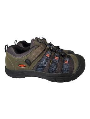 Keen Newport H2SHO Youth Size 7 Forest Night Sneakers NIB